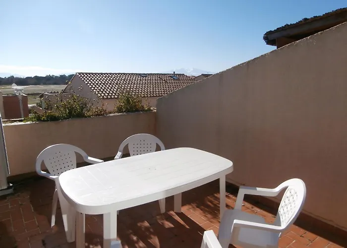 Mezzanine Climatise Avec Piscine & Tennis - 4p - Fr-1-799-48 Apartment *